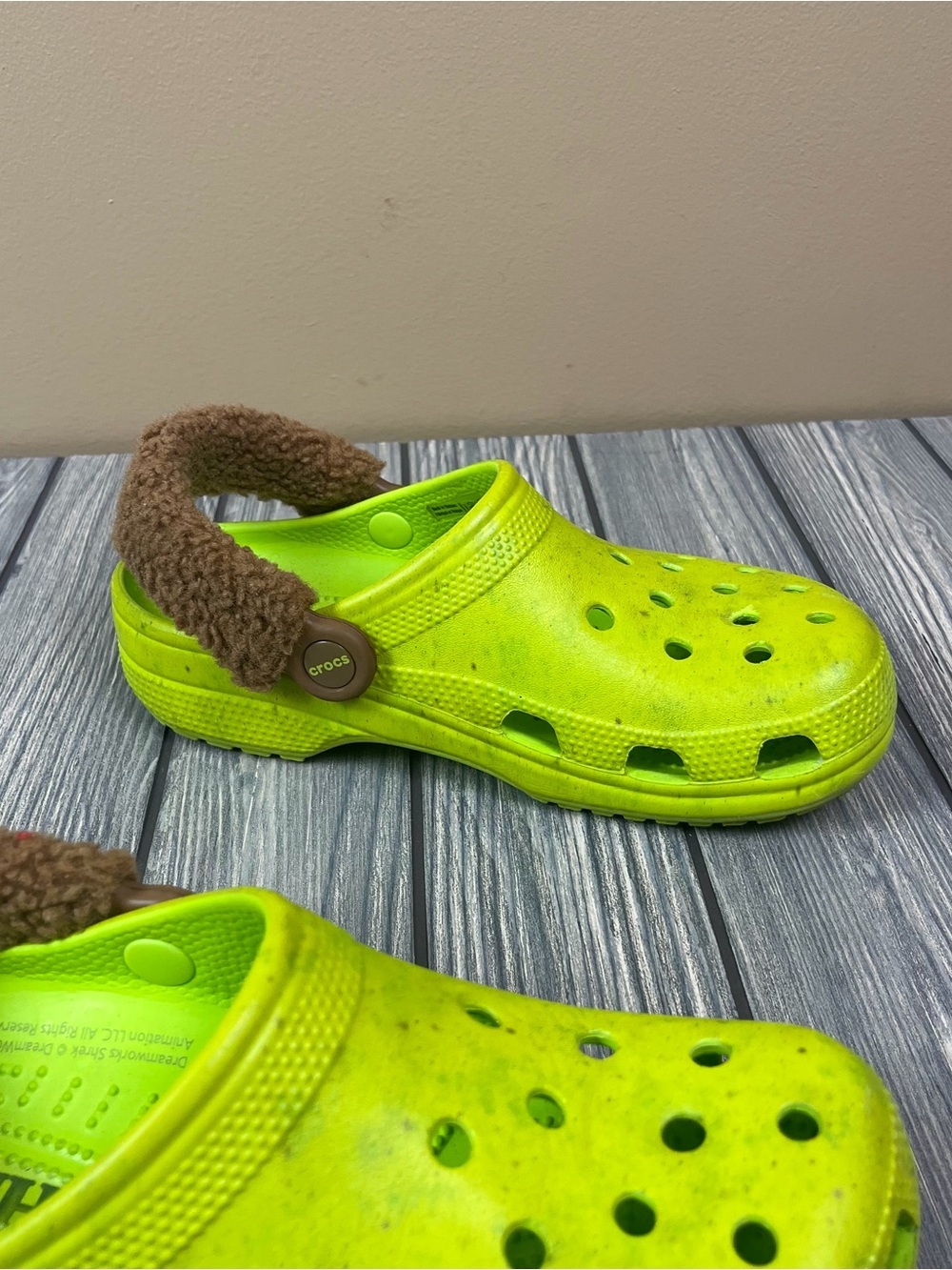 Crocs Shrek Women's 7 - Picture 4 of 12